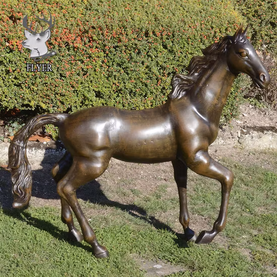 야외용으로 손으로 조각한 거대한 말의 유실된 왁스 청동상