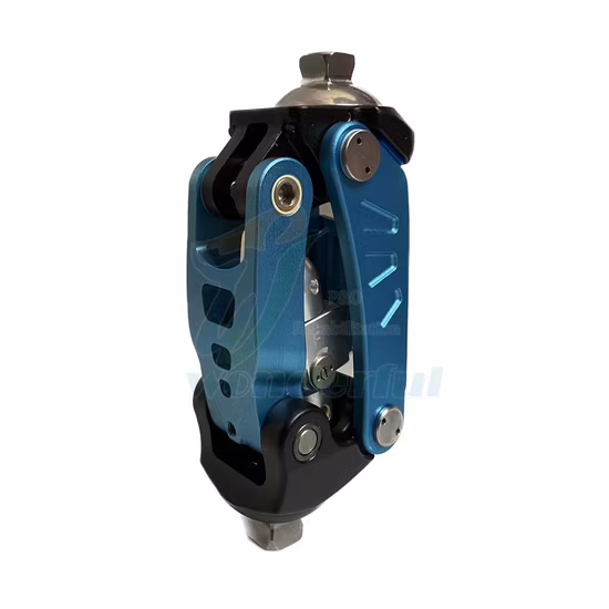 정형외과용 임플란트 무릎 보철물, 유압식 무릎 보철물